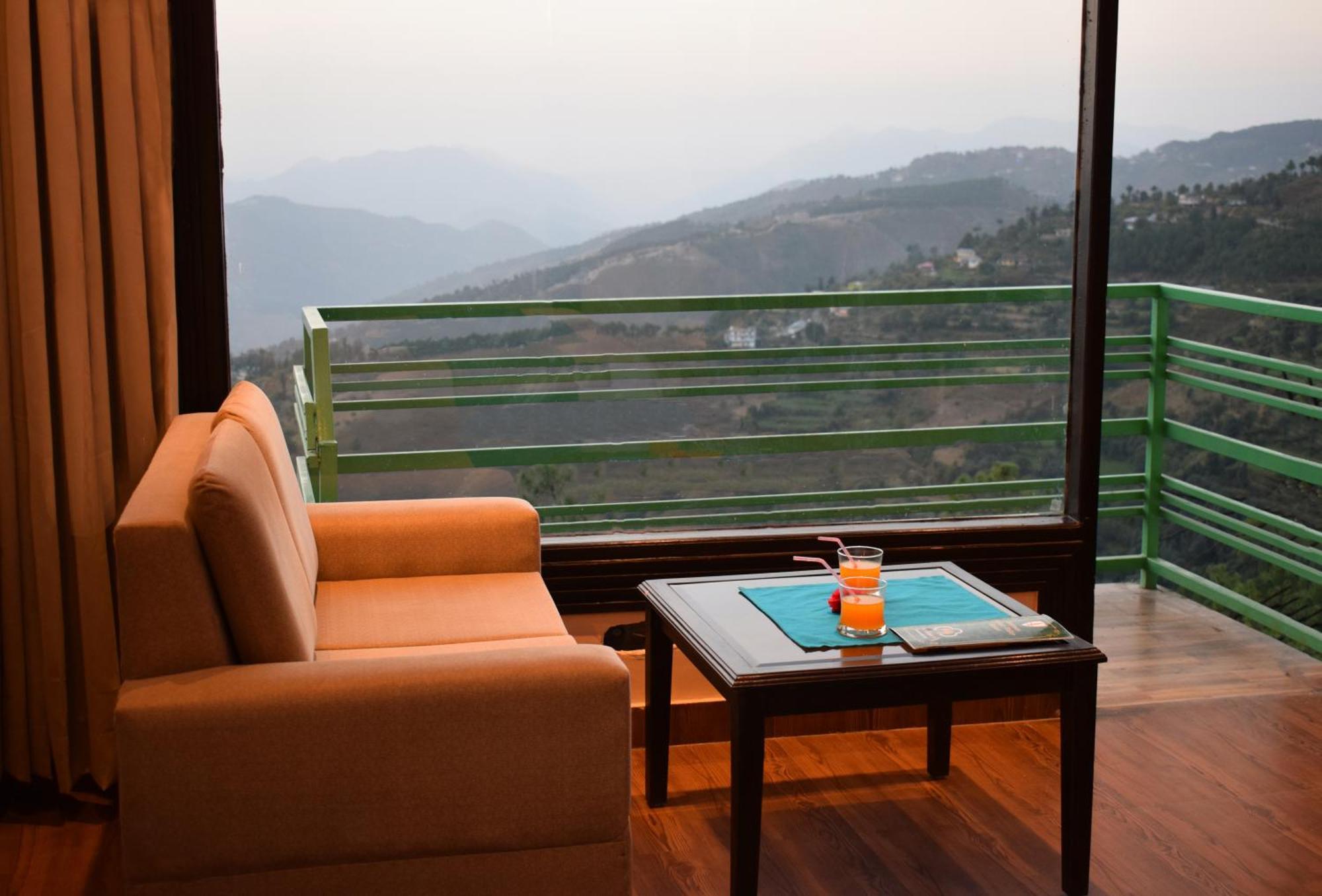 Aachman Nature Valley Resort Mashobra By Naina Staycation- Private Parking - Balcony And Valley View Rooms Shimla Esterno foto
